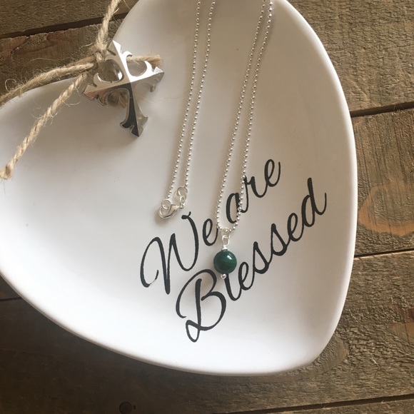 Malachite Gemstone Necklace - Picture 3 of 3